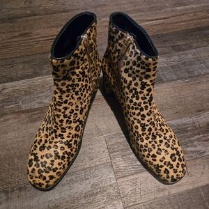 ⭐️Via Spiga Leopard Print Ankle Boots